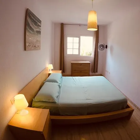 Apartment With Pool