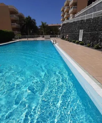 Appartement With Pool